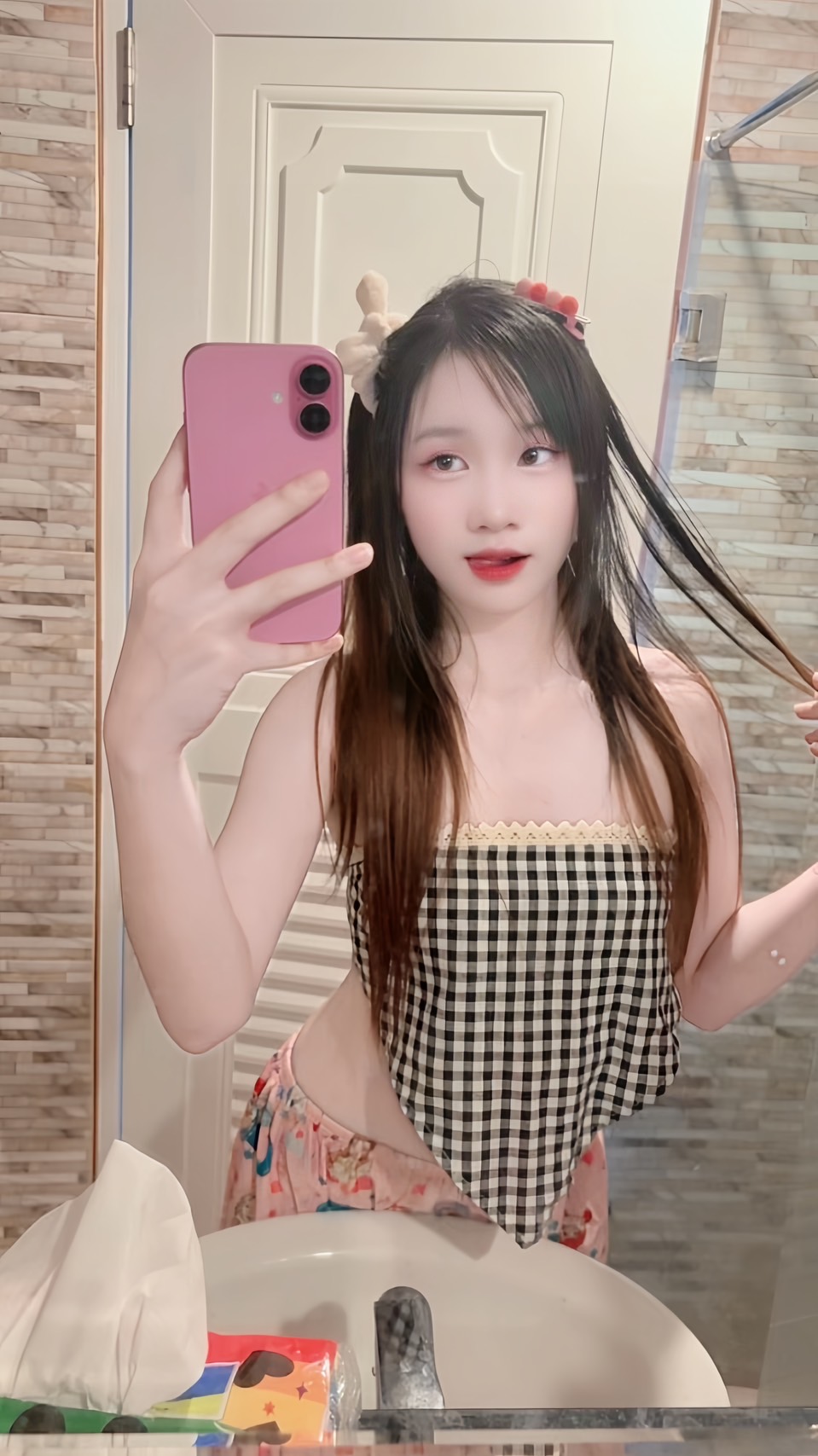 line_oa_chat_250608_134327_0