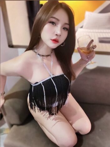 1668542
